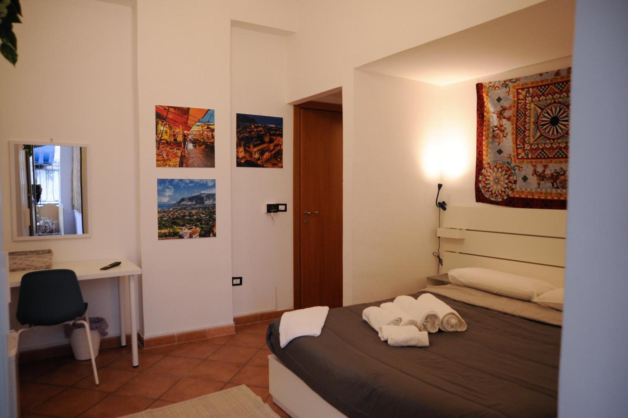 Le Finestre Su Ballaro Palermo Exterior photo